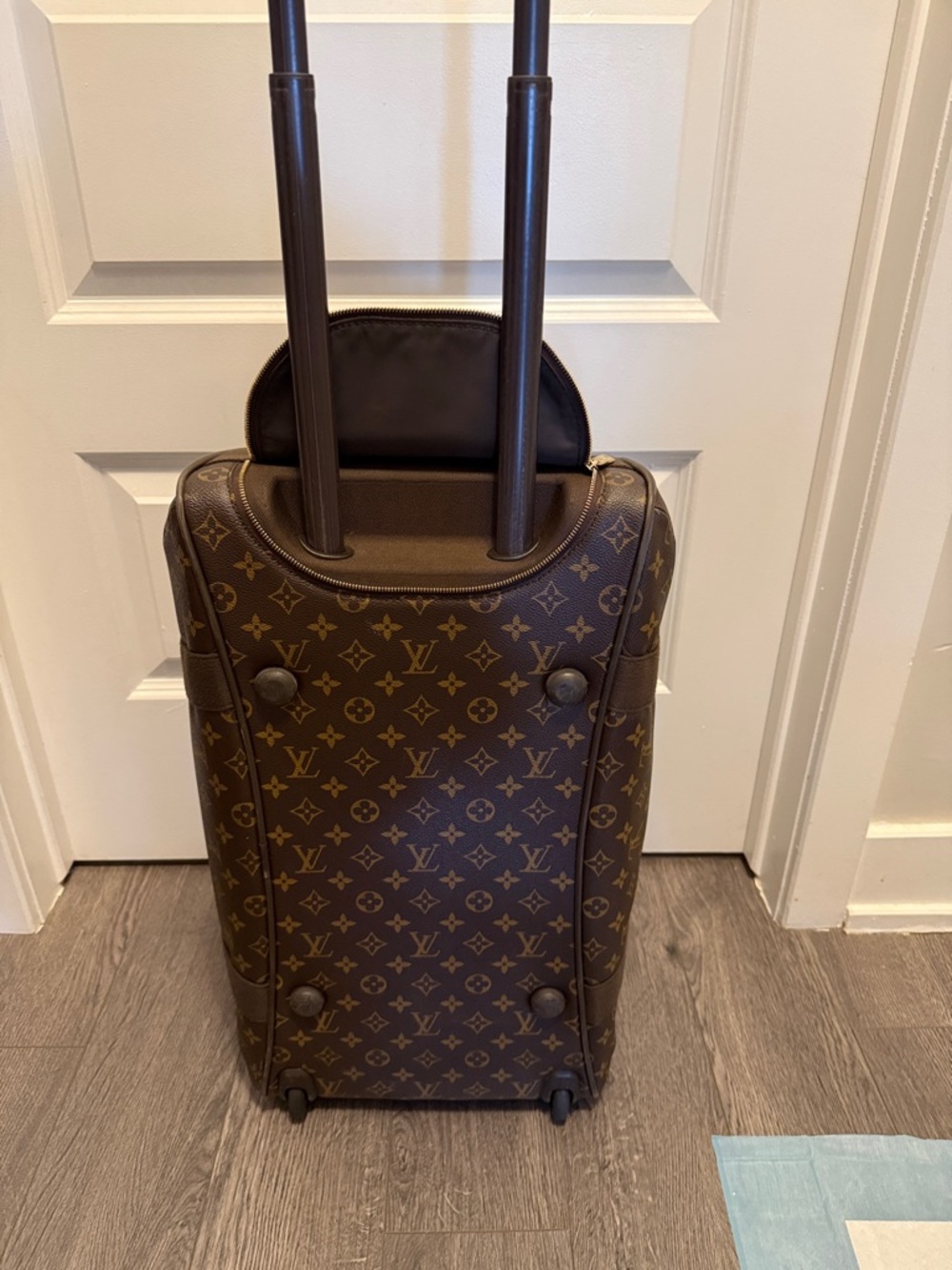 Louis Vuitton Monogram Canvas Carry All Travel Duffel in Brown & Tan - Picture 9 of 10